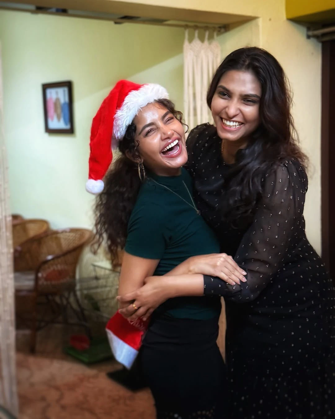 Anupama Parameswaran Christmas Celebrations
