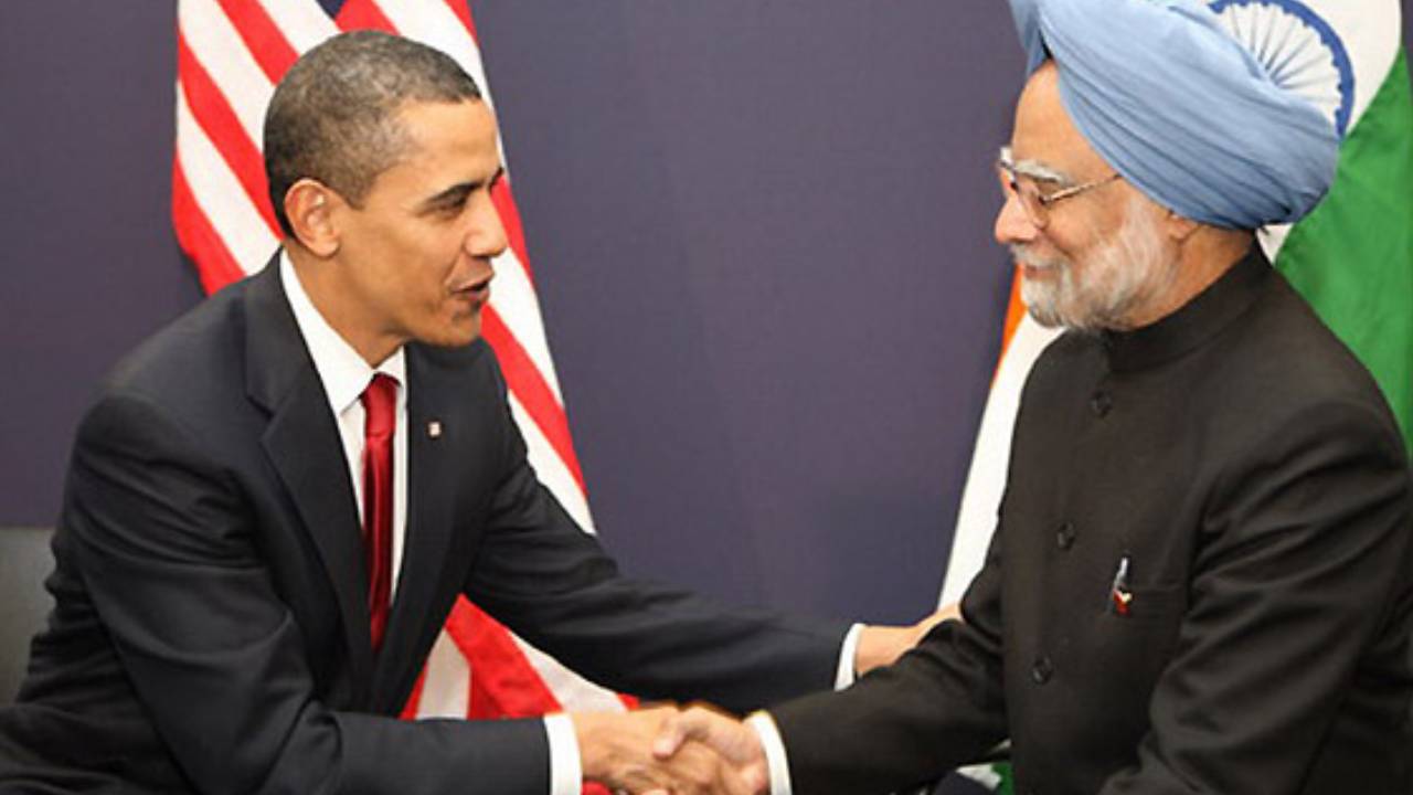 Manmohan Singh: ఒరాక్ ఒబామా తాను రాసిన పుస్తకంలో మన్మోహన్ సింగ్ గురించి ఏమన్నారో తెలుసా? Manmohan Singh: ఒరాక్ ఒబామా తాను రాసిన పుస్తకంలో మన్మోహన్ సింగ్ గురించి ఏమన్నారో తెలుసా?