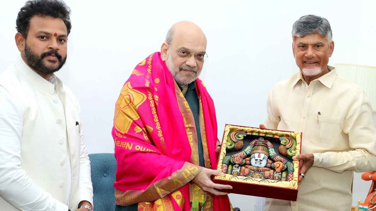 Cm Chandrababu Amit Shah