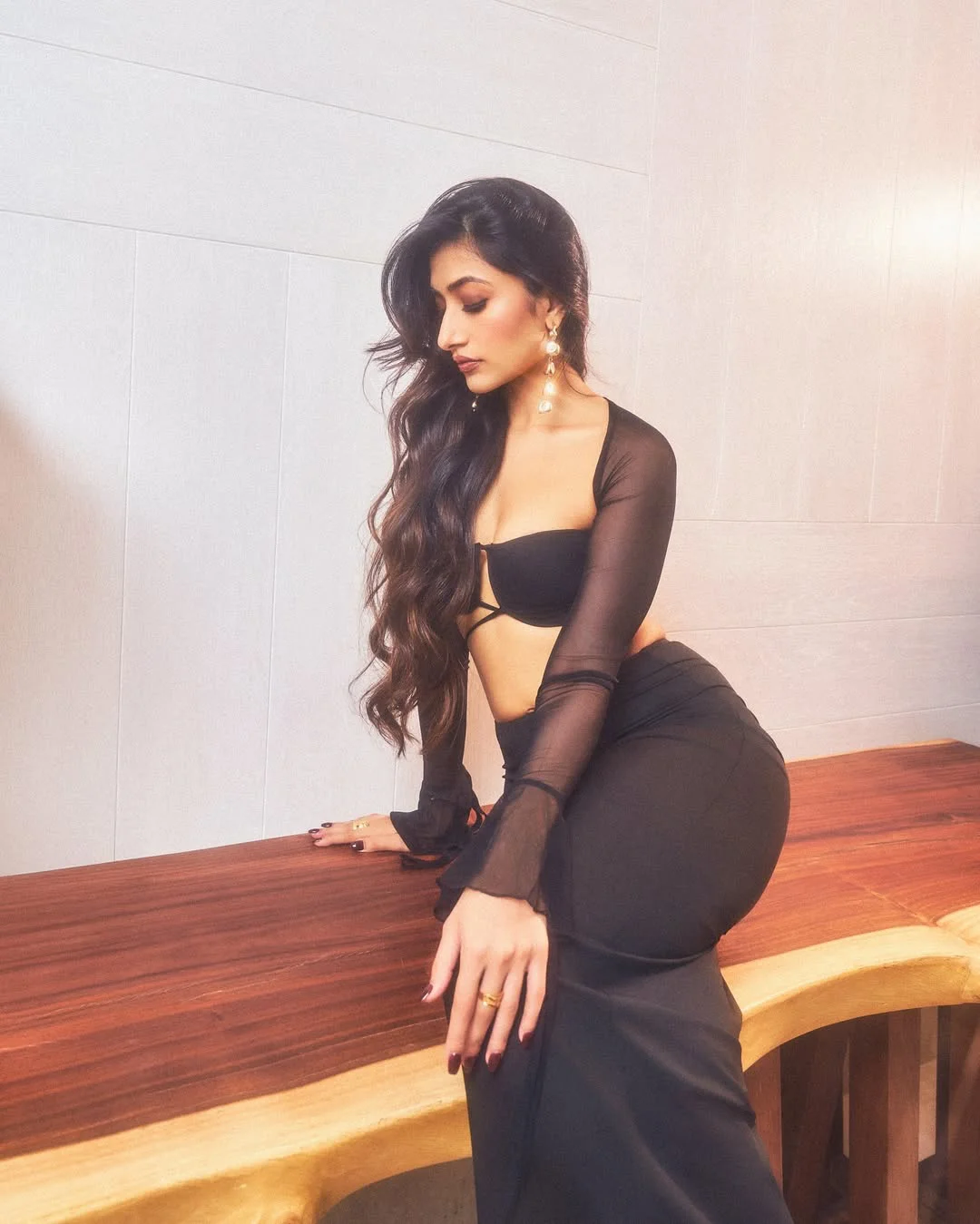 Cricketer Yuzvendra Chahal Wife Dhanashree Verma Sizzling Photos