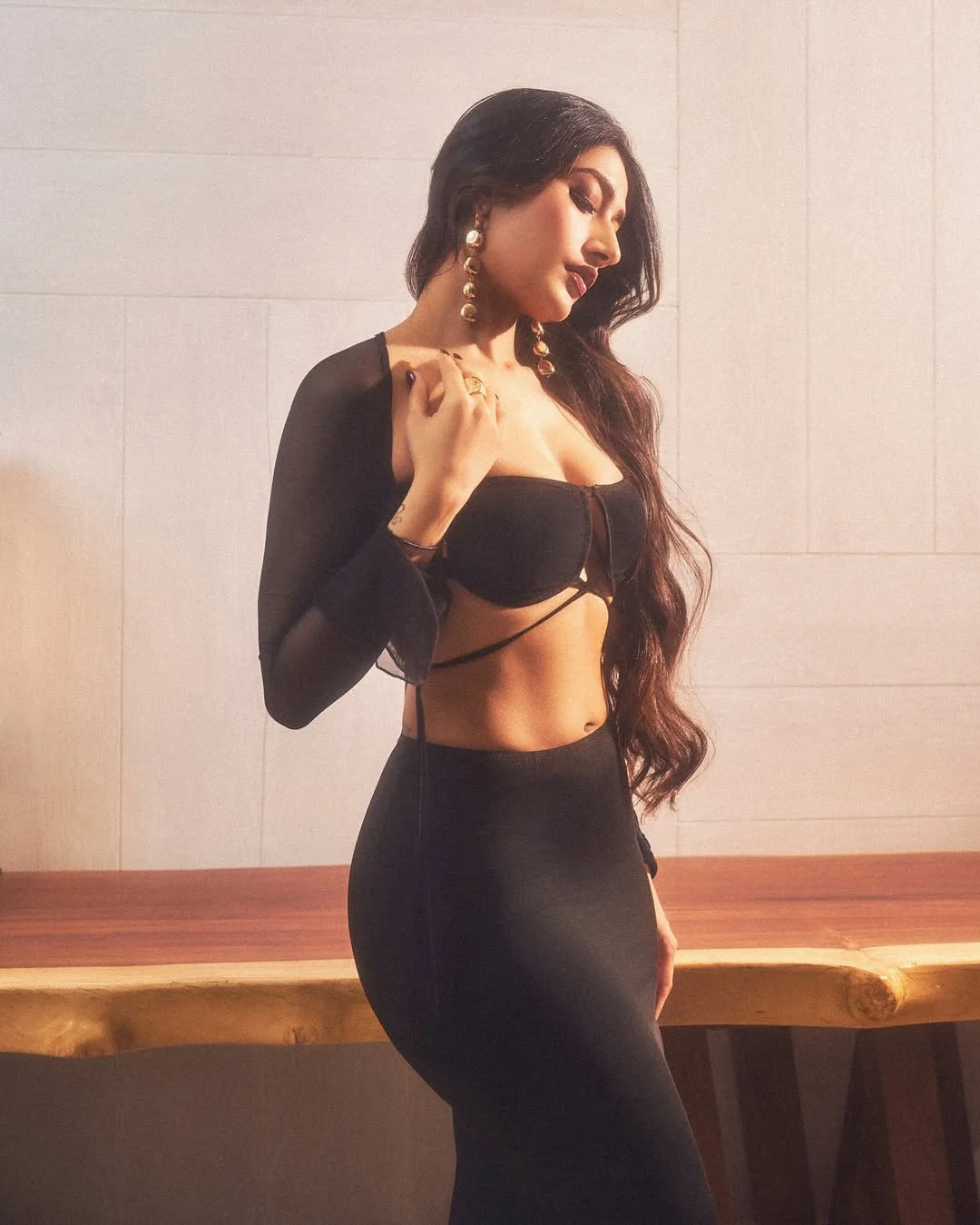 Cricketer Yuzvendra Chahal Wife Dhanashree Verma Sizzling Photos