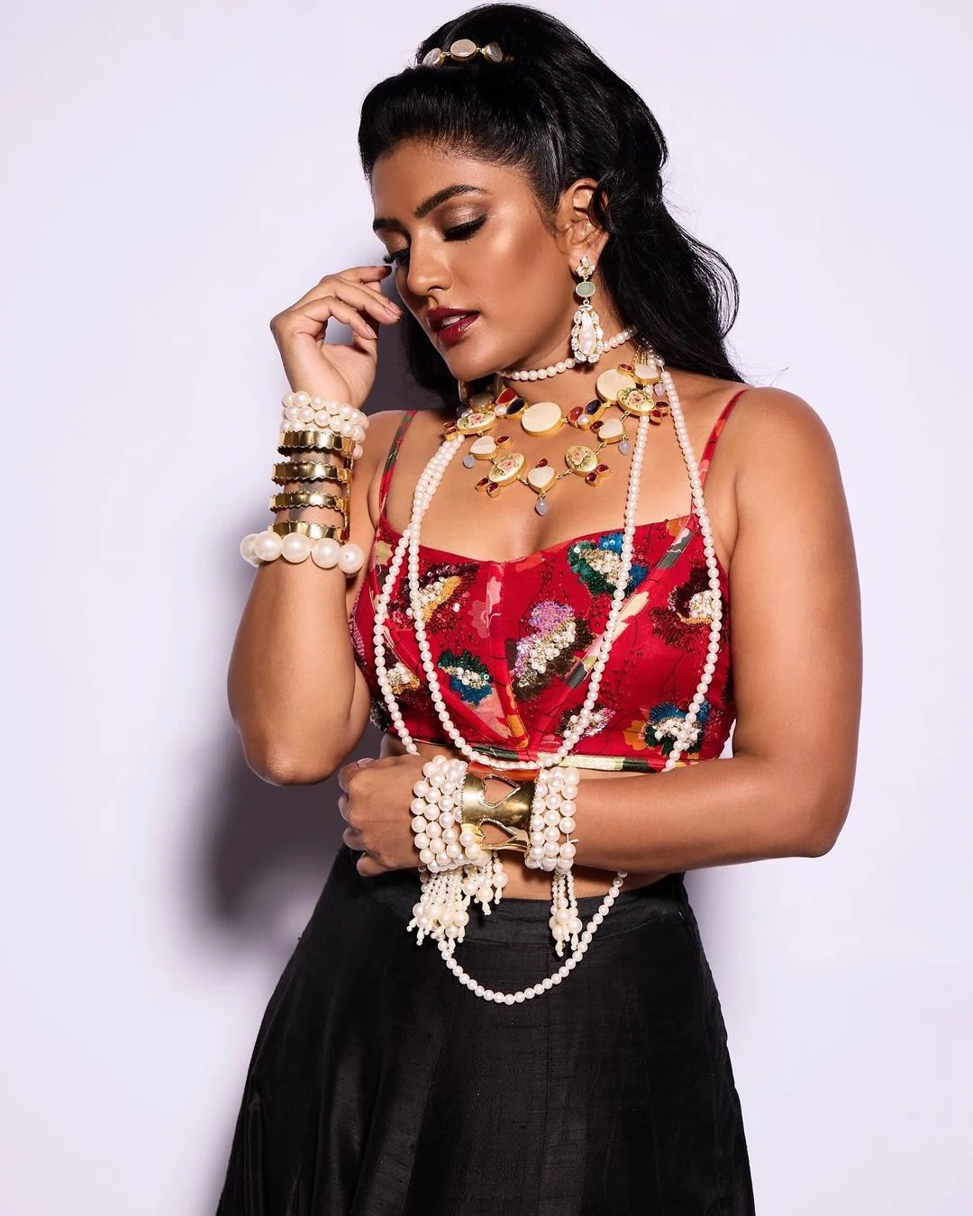 Eesha Rebba Sizzling Photos in Fashion Walk