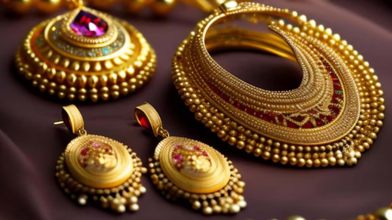Gold Rate: దేశవ్యాప్తంగా ప్రధాన నగరాల్లో ఇవాళ్టి బంగారం, వెండి ధరల వివరాలు ఇలా.. Gold Rate: దేశవ్యాప్తంగా ప్రధాన నగరాల్లో ఇవాళ్టి బంగారం, వెండి ధరల వివరాలు ఇలా..