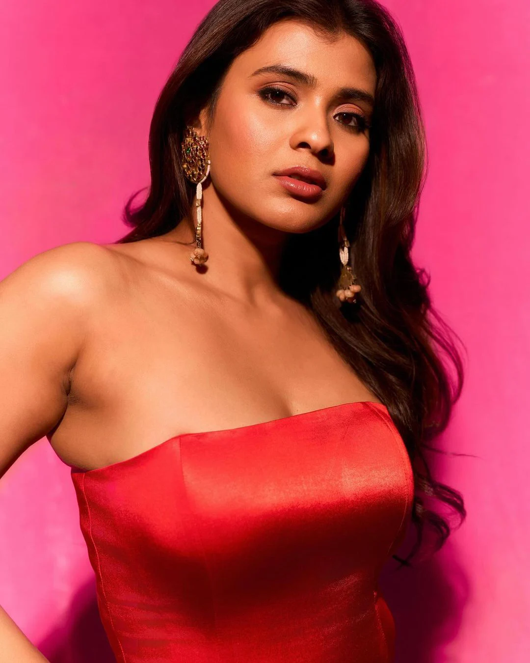 Hebah Patel Awesome Looks