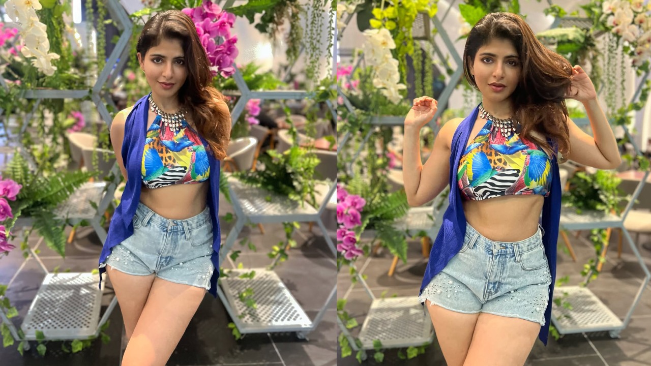 Iswarya Menon : బుల్లి డ్రెస్సులో ఐశ్వర్య మీనన్ అందాల జాతర..