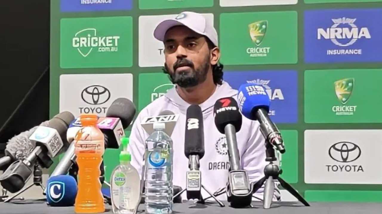 IND vs AUS : ఆసీస్తో రెండో టెస్టు.. టీమ్ఇండియా ప్లాన్ను లీక్ చేసిన కేఎల్ రాహుల్..! IND vs AUS : ఆసీస్తో రెండో టెస్టు.. టీమ్ఇండియా ప్లాన్ను లీక్ చేసిన కేఎల్ రాహుల్..!