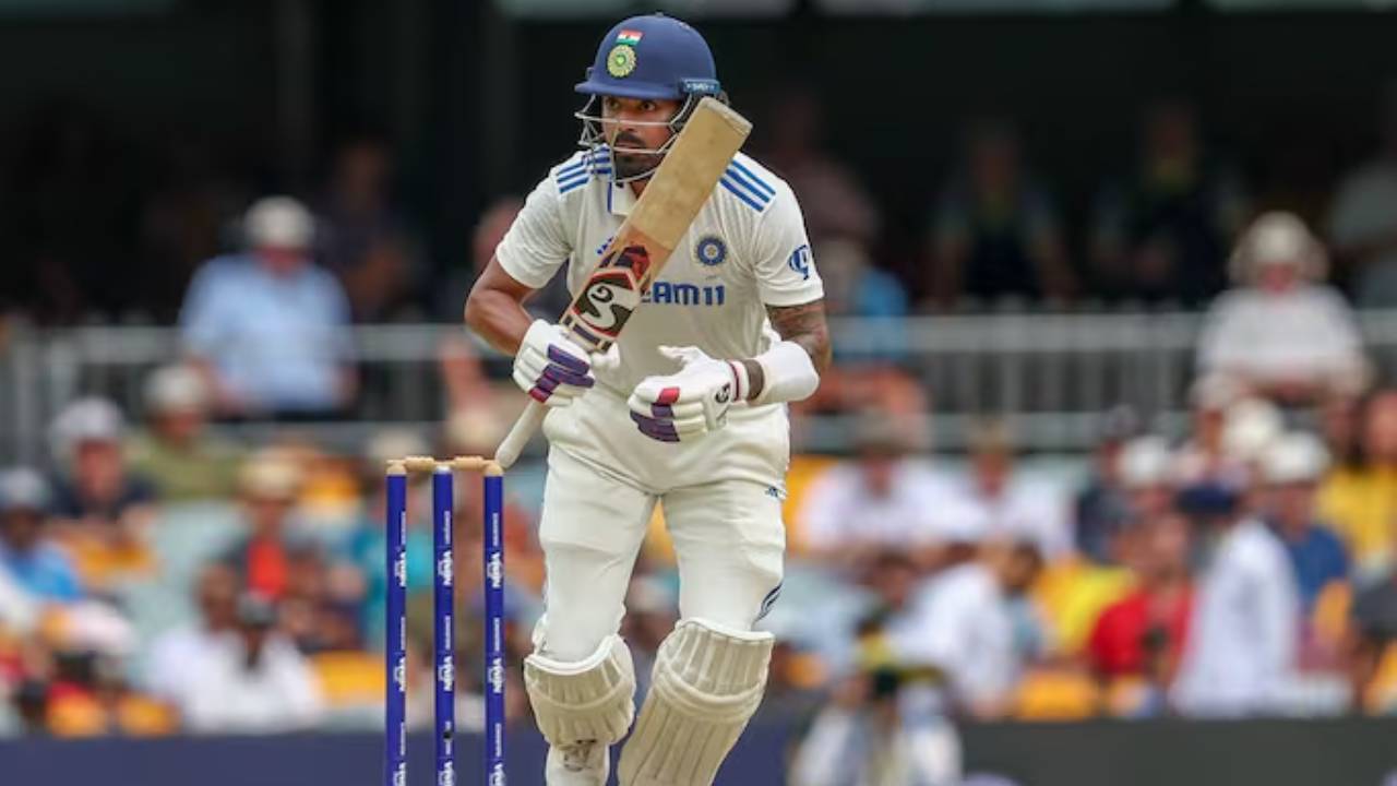 IND vs AUS: క్యాచ్ వదిలేసిన స్మిత్.. కేఎల్ రాహుల్ రియాక్షన్ చూశారా.. వీడియో వైరల్ IND vs AUS: క్యాచ్ వదిలేసిన స్మిత్.. కేఎల్ రాహుల్ రియాక్షన్ చూశారా.. వీడియో వైరల్