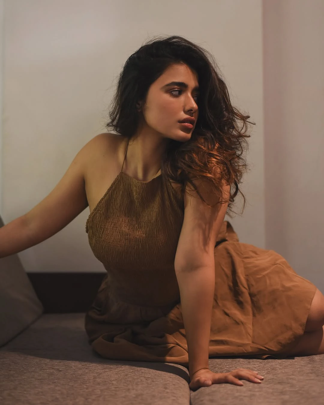 Ketika Sharma Shares Sizzling Photos
