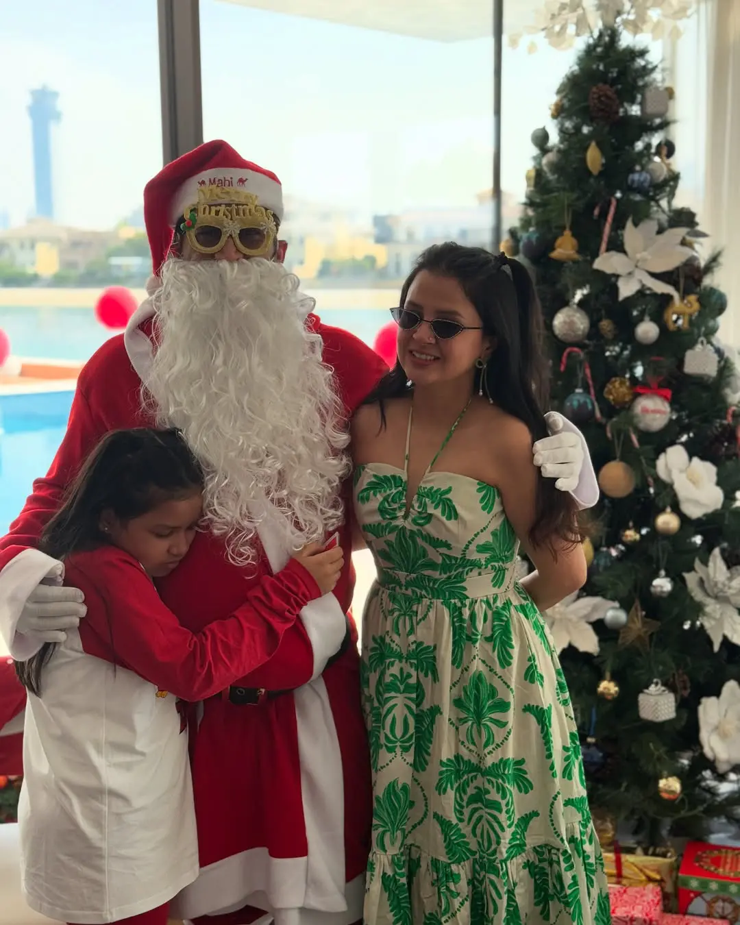 MS Dhoni Christmas Celebrations Photos