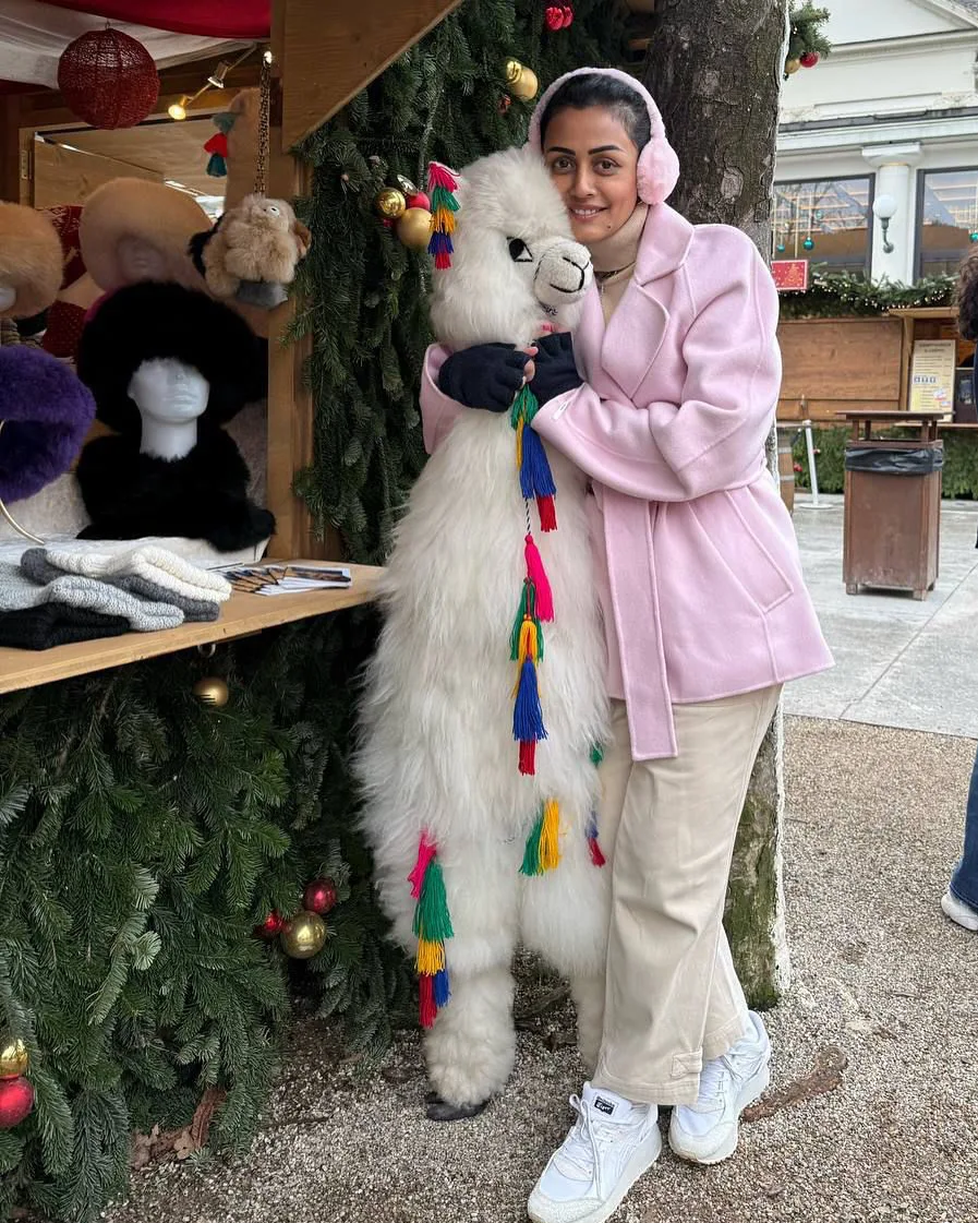 Mahesh Babu Family Germany Vacation Photos