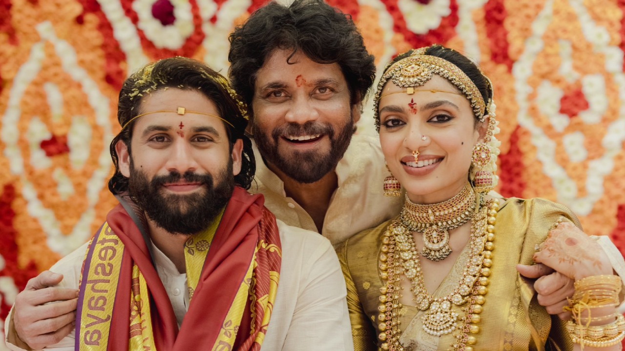 Naga Chaitanya-Sobhita Dhulipala : నాగచైతన్య-శోభితల పెళ్లి.. అక్కినేని నాగార్జున భావోద్వేగపు పోస్ట్.. Naga Chaitanya-Sobhita Dhulipala : నాగచైతన్య-శోభితల పెళ్లి.. అక్కినేని నాగార్జున భావోద్వేగపు పోస్ట్..