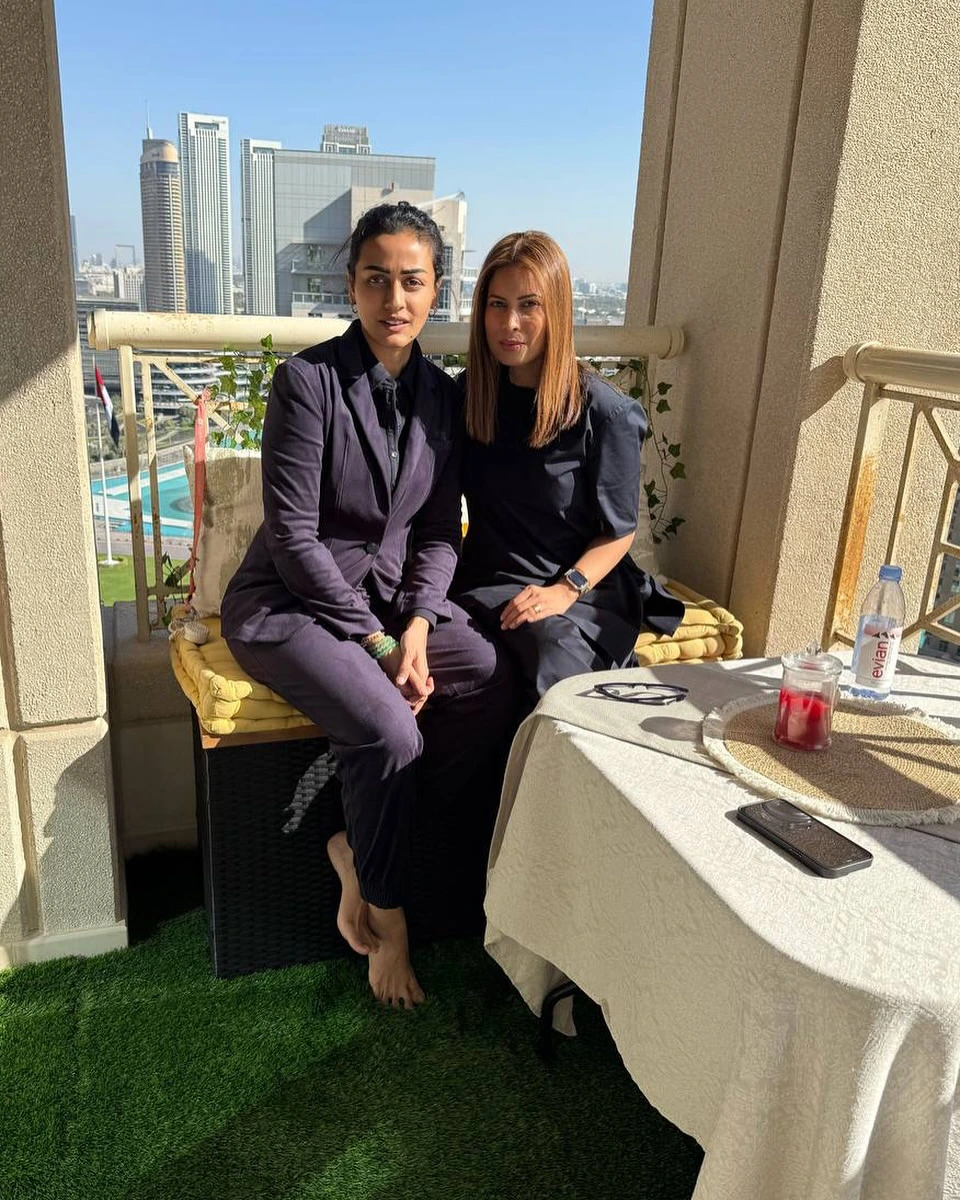 Namrata Shirodkar and Sitara Enjoying Vacation in Dubai