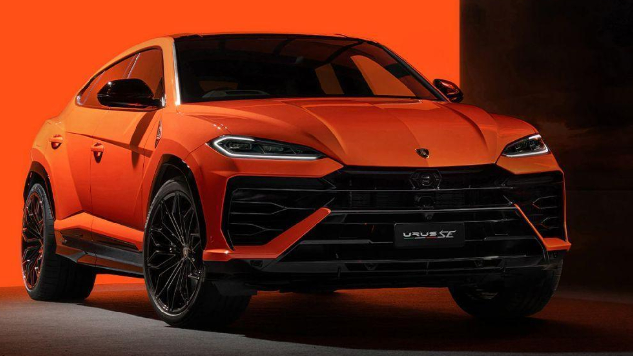 Over 6 high-end cars sold every hour in India in 2024