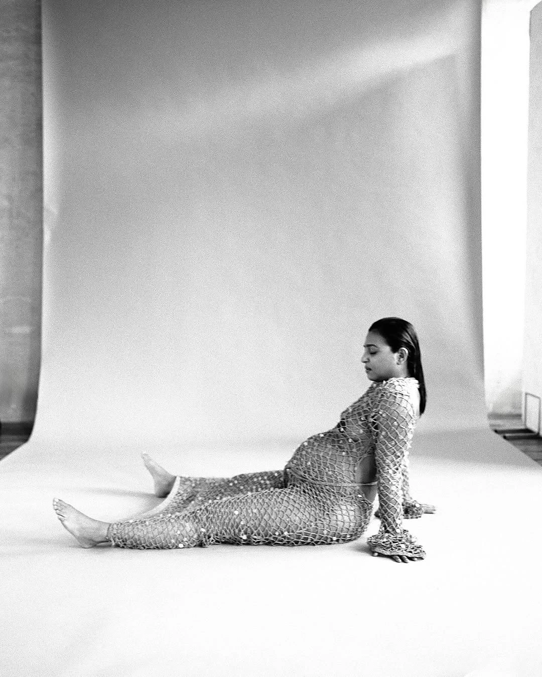 Radhika Apte Baby Bump Photos