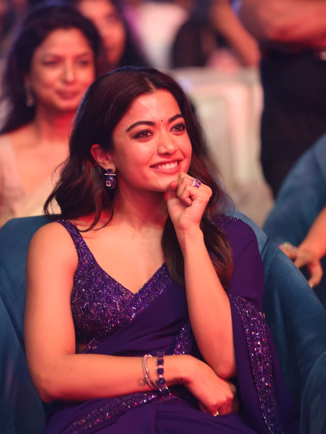 Rashmika Mandanna Cute Photos in Saree