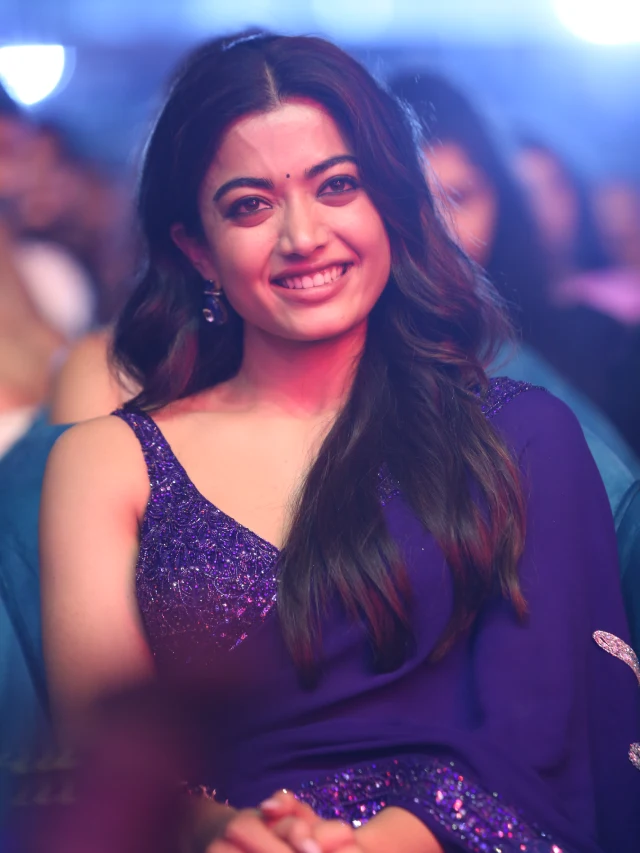 Rashmika Mandanna Cute Photos in Saree