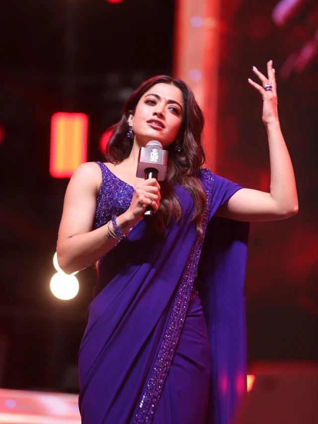 Rashmika Mandanna Cute Photos in Saree