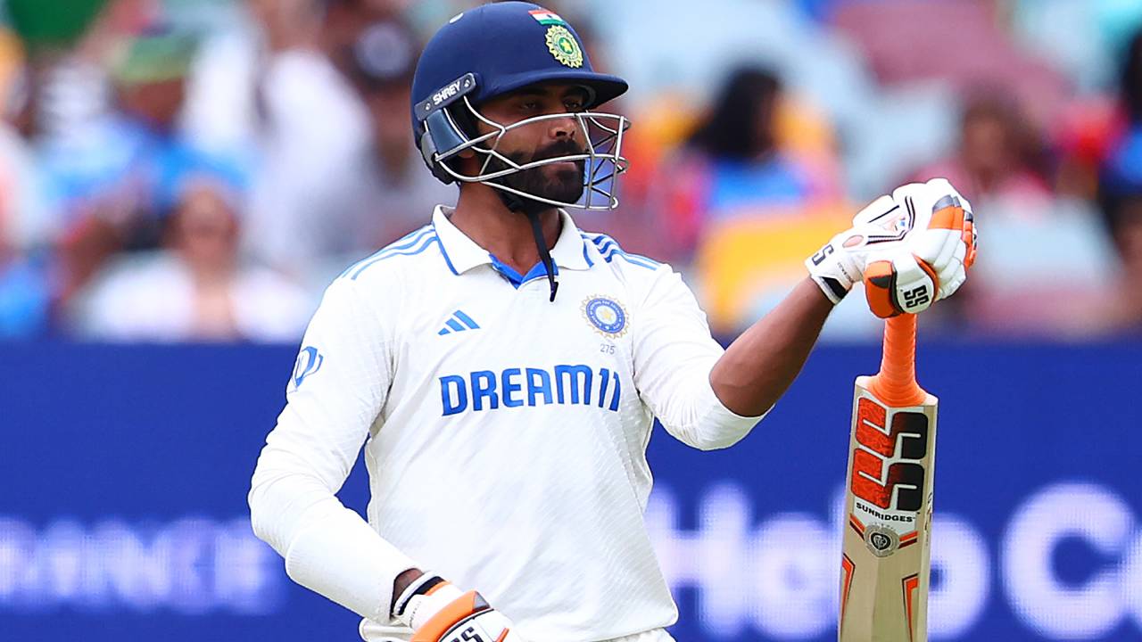 IND vs AUS: బ్రిస్బేన్ టెస్టులో జడేజా సరికొత్త రికార్డు.. భారత్ నుంచి తొలి ప్లేయర్ అతనే IND vs AUS: బ్రిస్బేన్ టెస్టులో జడేజా సరికొత్త రికార్డు.. భారత్ నుంచి తొలి ప్లేయర్ అతనే