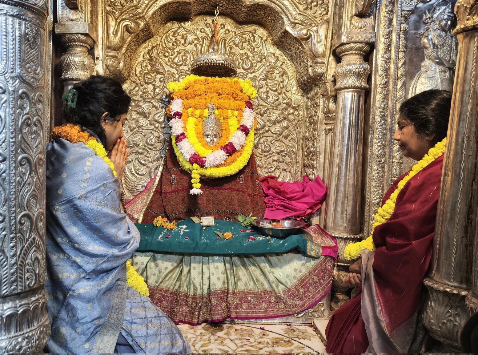 Sai Pallavi Visits Kashi