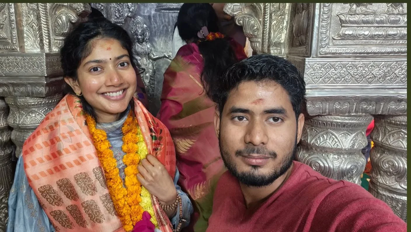 Sai Pallavi Visits Kashi