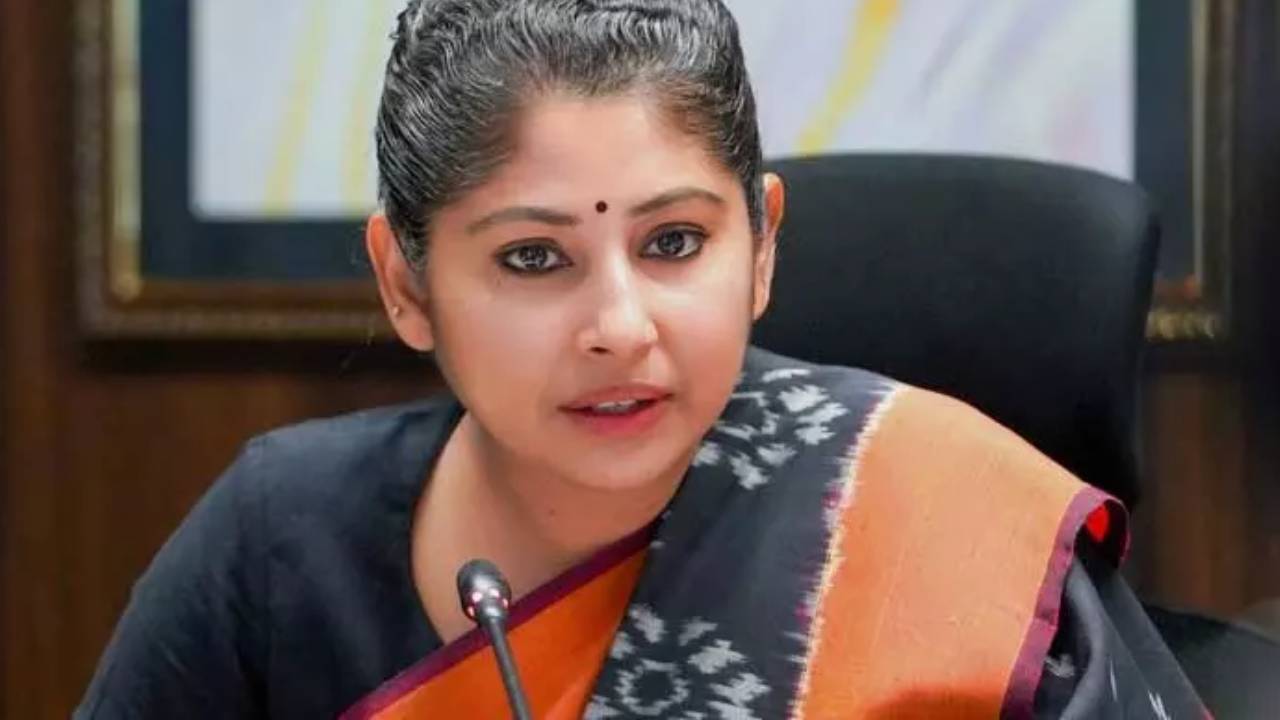 తెలియదు.. గుర్తులేదు.. అవగాహన లేదు..! కాళేశ్వరం విచారణ కమిషన్ ముందు స్మితా సబర్వాల్ తెలియదు.. గుర్తులేదు.. అవగాహన లేదు..! కాళేశ్వరం విచారణ కమిషన్ ముందు స్మితా సబర్వాల్
