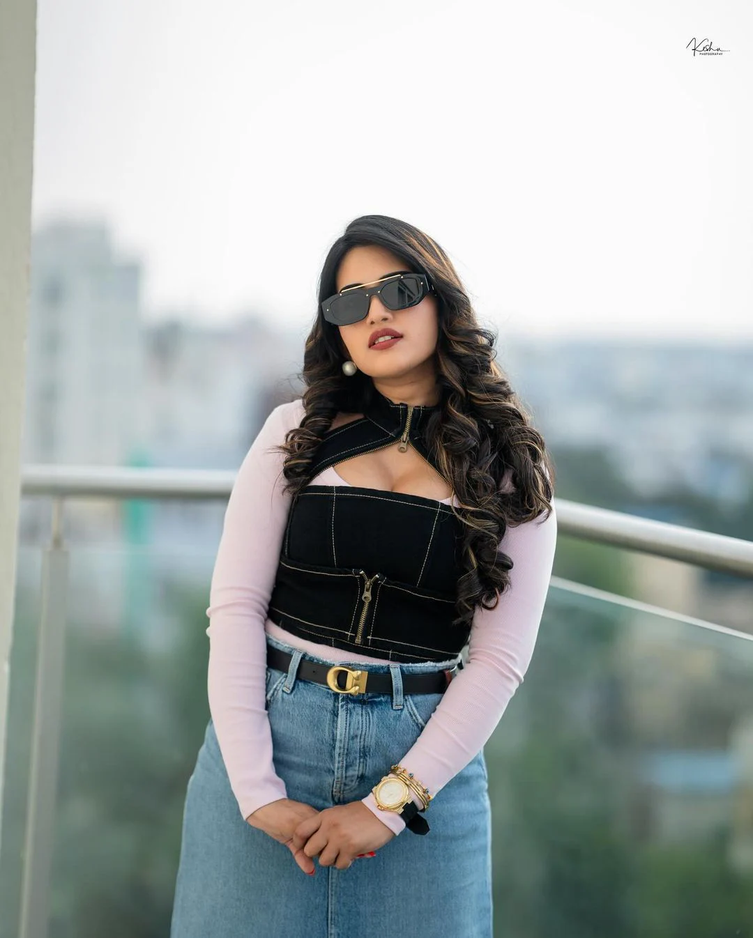 Anchor Sravanthi Chokarapu Stylish Looks