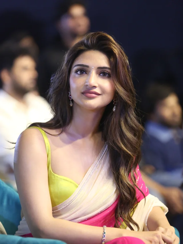 Sreeleela Stunning Looks in Saree