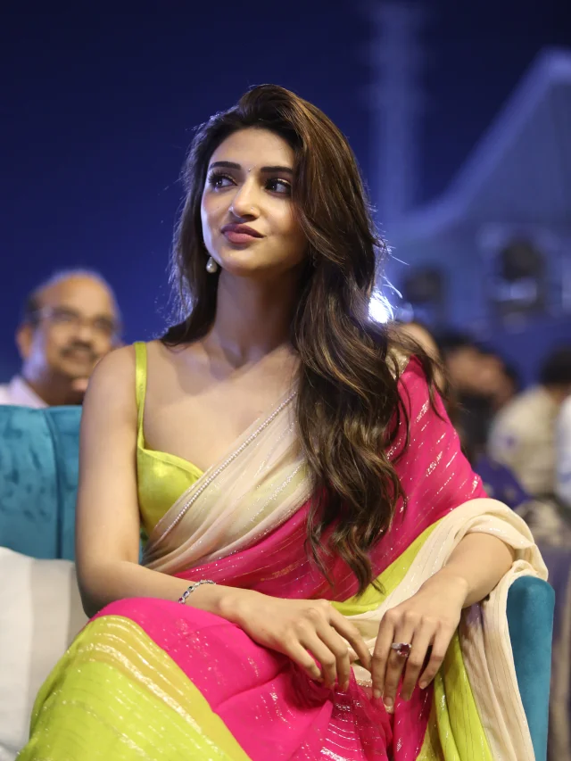 Sreeleela Stunning Looks in Saree