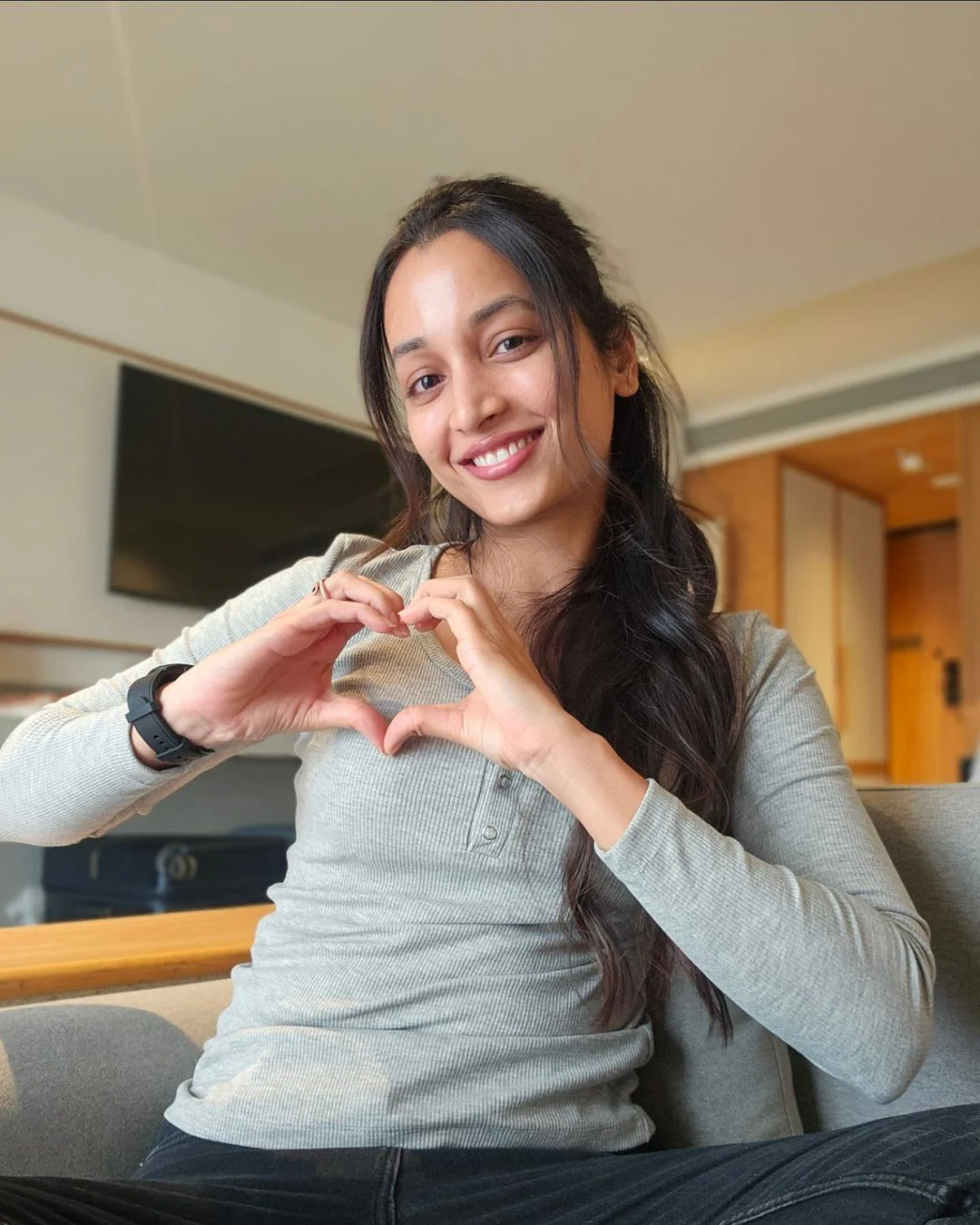 Srinidhi Shetty Cute Photos without Makeup