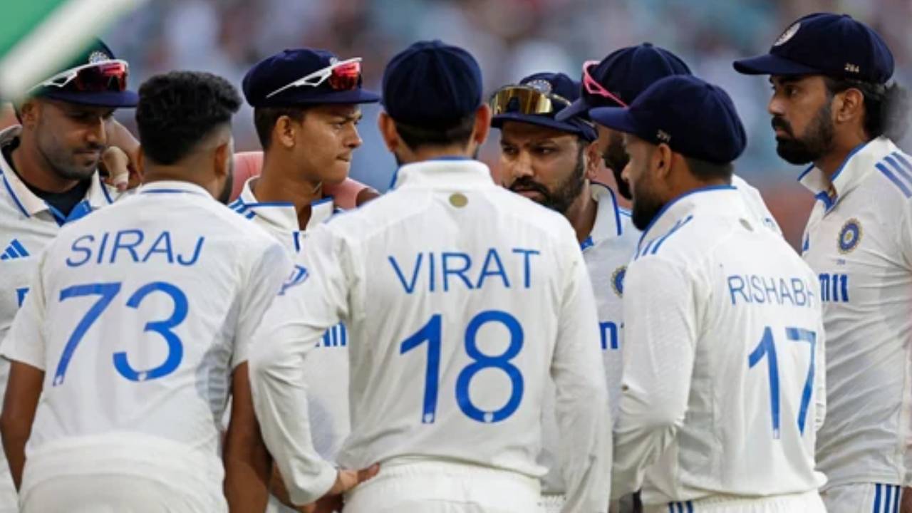 IND vs AUS : మూడో టెస్టు.. టాస్ గెలిచి బౌలింగ్ ఎంచుకున్న భారత్.. తుది జట్టులో రెండు మార్పులు IND vs AUS : మూడో టెస్టు.. టాస్ గెలిచి బౌలింగ్ ఎంచుకున్న భారత్.. తుది జట్టులో రెండు మార్పులు