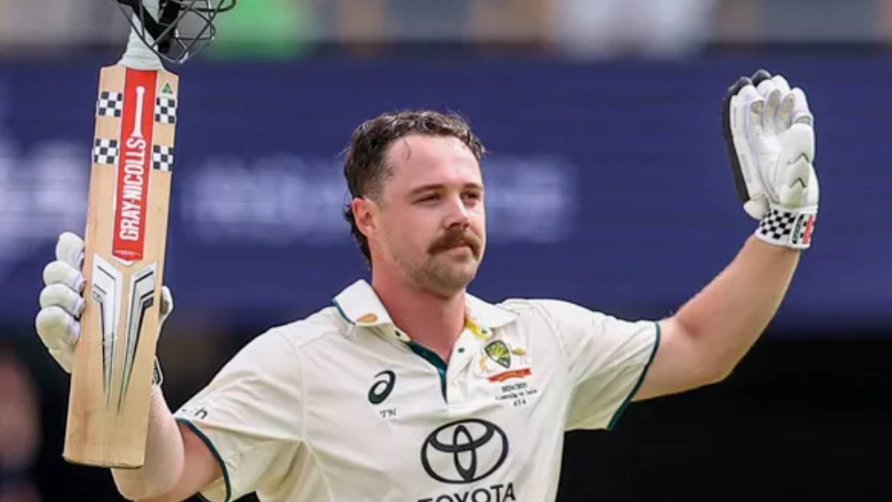 IND vs AUS: భారత్తో మూడో టెస్టు.. ఆస్ట్రేలియా బ్యాటర్ ట్రావిస్ హెడ్ సరికొత్త రికార్డు IND vs AUS: భారత్తో మూడో టెస్టు.. ఆస్ట్రేలియా బ్యాటర్ ట్రావిస్ హెడ్ సరికొత్త రికార్డు
