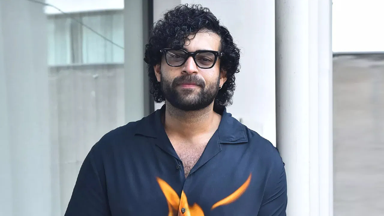 Varun Tej : మట్కా రిజల్ట్.. రూటు మార్చిన వరుణ్ తేజ్.. నెక్స్ట్ సినిమా ఎప్పుడంటే.. Varun Tej : మట్కా రిజల్ట్.. రూటు మార్చిన వరుణ్ తేజ్.. నెక్స్ట్ సినిమా ఎప్పుడంటే..