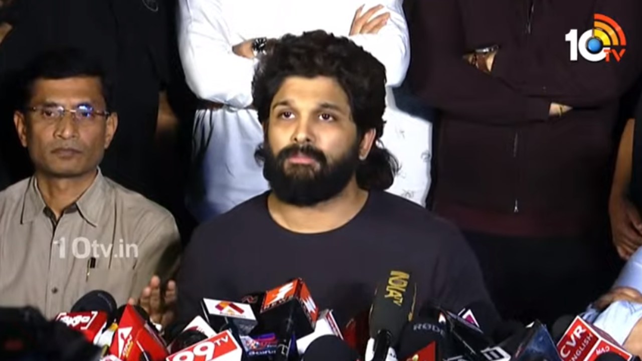 Allu Arjun : నా మీద తప్పుడు ఆరోపణలు చేశారు.. నేనసలు రోడ్ షో చేయలేదు.. ఎమోషనల్ అయిన బన్నీ.. Allu Arjun : నా మీద తప్పుడు ఆరోపణలు చేశారు.. నేనసలు రోడ్ షో చేయలేదు.. ఎమోషనల్ అయిన బన్నీ..