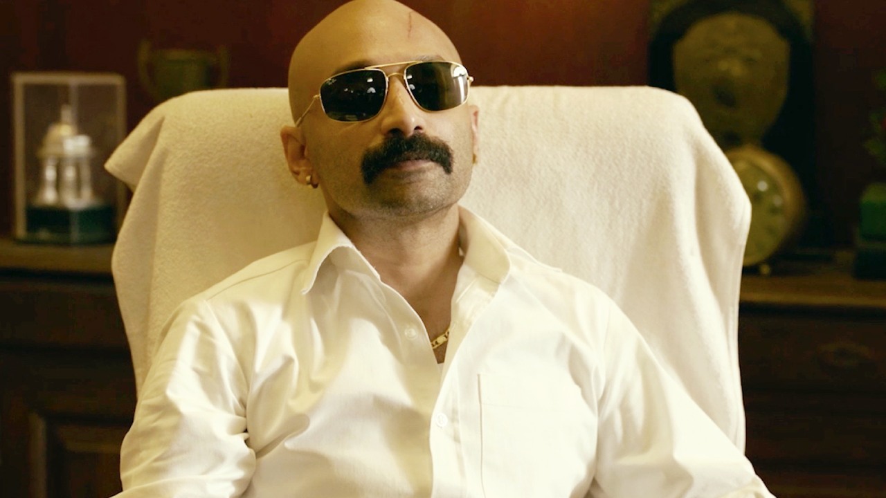 Fahadh Faasil : ఆ సినిమా ఎందుకు చేశానా అని బాధపడ్డా.. పుష్ప నటుడు కామెంట్స్.. Fahadh Faasil : ఆ సినిమా ఎందుకు చేశానా అని బాధపడ్డా.. పుష్ప నటుడు కామెంట్స్..