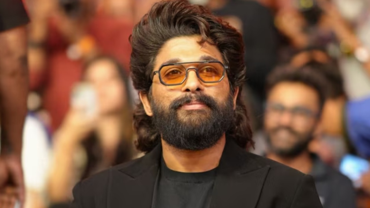 అల్లు అర్జున్ పట్ల పోలీసులు దురుసుగా ప్రవర్తించలేదు.. ఆయన బయటకు వచ్చాకే అదుపులోకి తీసుకున్నాం: డీసీపీ అల్లు అర్జున్ పట్ల పోలీసులు దురుసుగా ప్రవర్తించలేదు.. ఆయన బయటకు వచ్చాకే అదుపులోకి తీసుకున్నాం: డీసీపీ