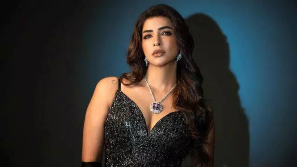 Manchu Lakshmi shared a shocking post during Manchu family clashes
