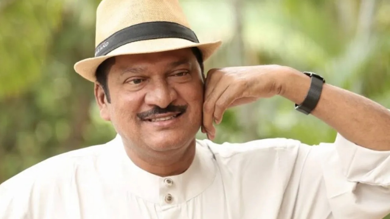 Rajendra Prasad : ఇప్పుడు కామెడీలో బూతులు ఉన్నాయి.. కామెడీ స్టాండర్డ్స్ తగ్గిపోయాయి.. రాజేంద్రప్రసాద్ వ్యాఖ్యలు.. Rajendra Prasad : ఇప్పుడు కామెడీలో బూతులు ఉన్నాయి.. కామెడీ స్టాండర్డ్స్ తగ్గిపోయాయి.. రాజేంద్రప్రసాద్ వ్యాఖ్యలు..