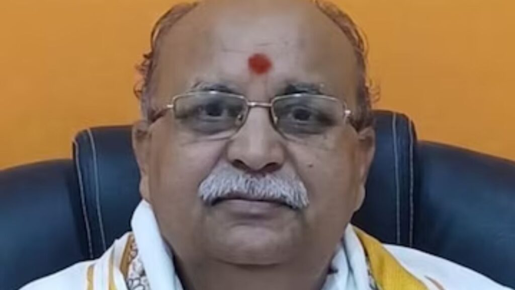 Pandit Vishnu Rajoria,