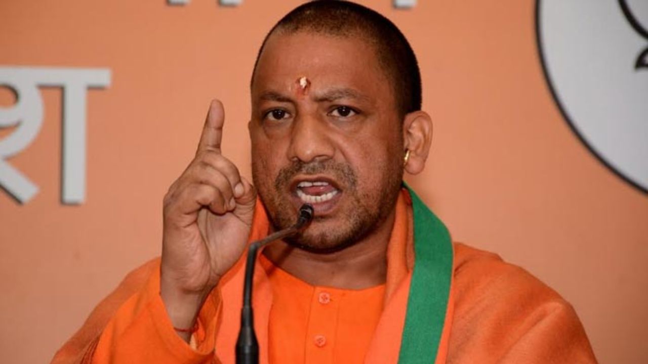 Yogi Adityanath: ఇలాగైతేనే ఇండియా స్ట్రాంగ్ అవుతుంది: యోగి ఆదిత్యనాథ్ Yogi Adityanath: ఇలాగైతేనే ఇండియా స్ట్రాంగ్ అవుతుంది: యోగి ఆదిత్యనాథ్