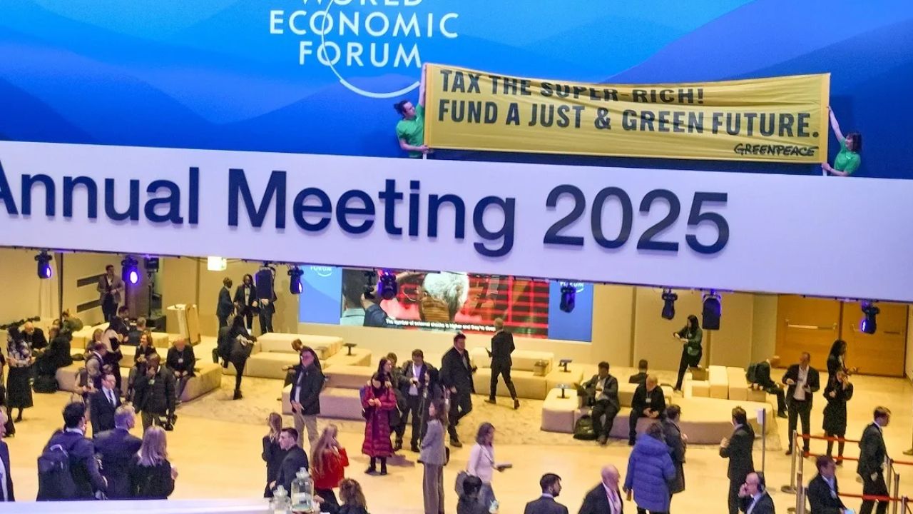 WEF: ఛీ ఛీ.. దావోస్లో ఓ పక్క వరల్డ్ ఎకనామిక్ ఫోరమ్.. మరోపక్క చీకటి బాగోతాలు.. ఏం జరిగిందో తెలుసా? WEF: ఛీ ఛీ.. దావోస్లో ఓ పక్క వరల్డ్ ఎకనామిక్ ఫోరమ్.. మరోపక్క చీకటి బాగోతాలు.. ఏం జరిగిందో తెలుసా?