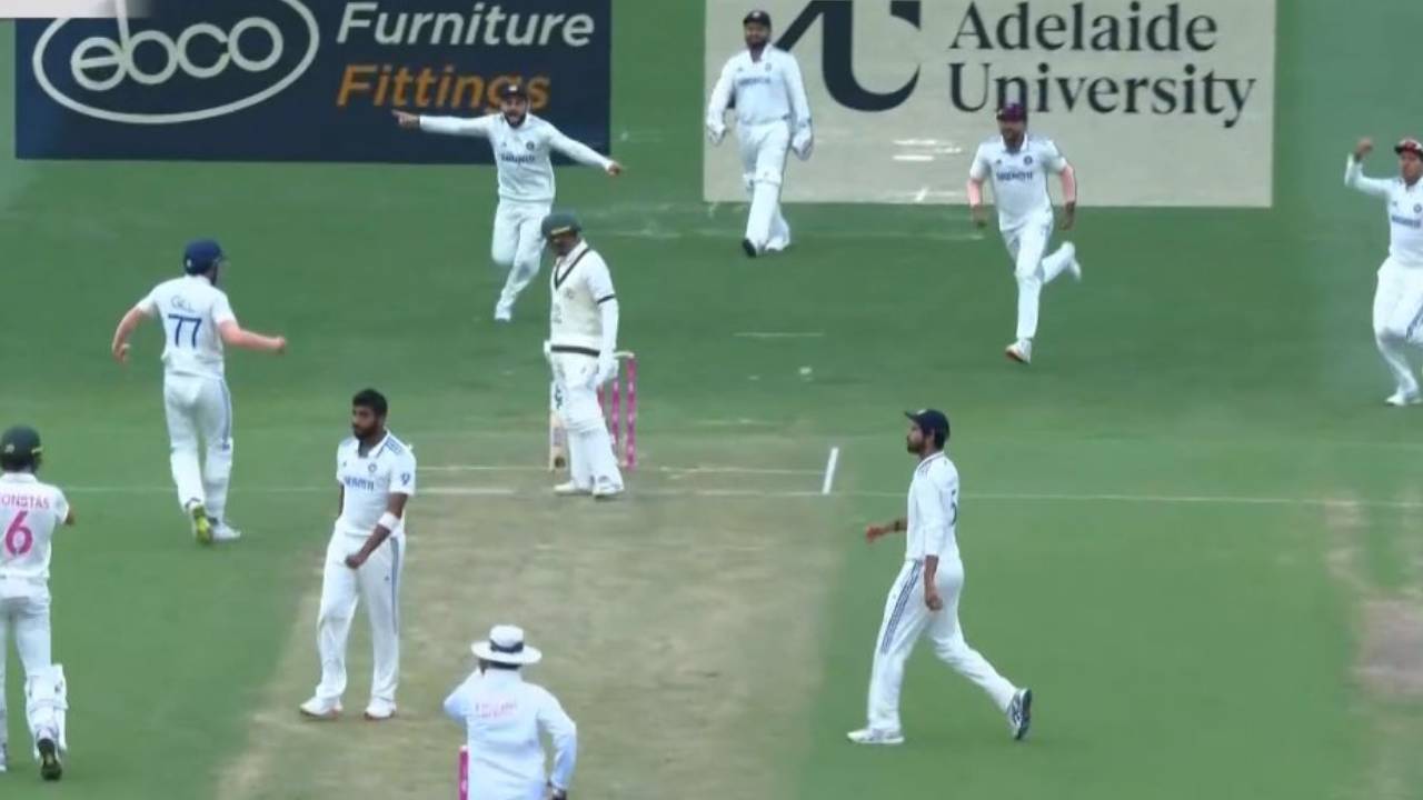 AUS vs IND : సిడ్నీ టెస్టు.. తొలిరోజు ఆస్ట్రేలియాదే పైచేయి.. చివరిలో దిమ్మతిరిగే షాకిచ్చిన బుమ్రా AUS vs IND : సిడ్నీ టెస్టు.. తొలిరోజు ఆస్ట్రేలియాదే పైచేయి.. చివరిలో దిమ్మతిరిగే షాకిచ్చిన బుమ్రా
