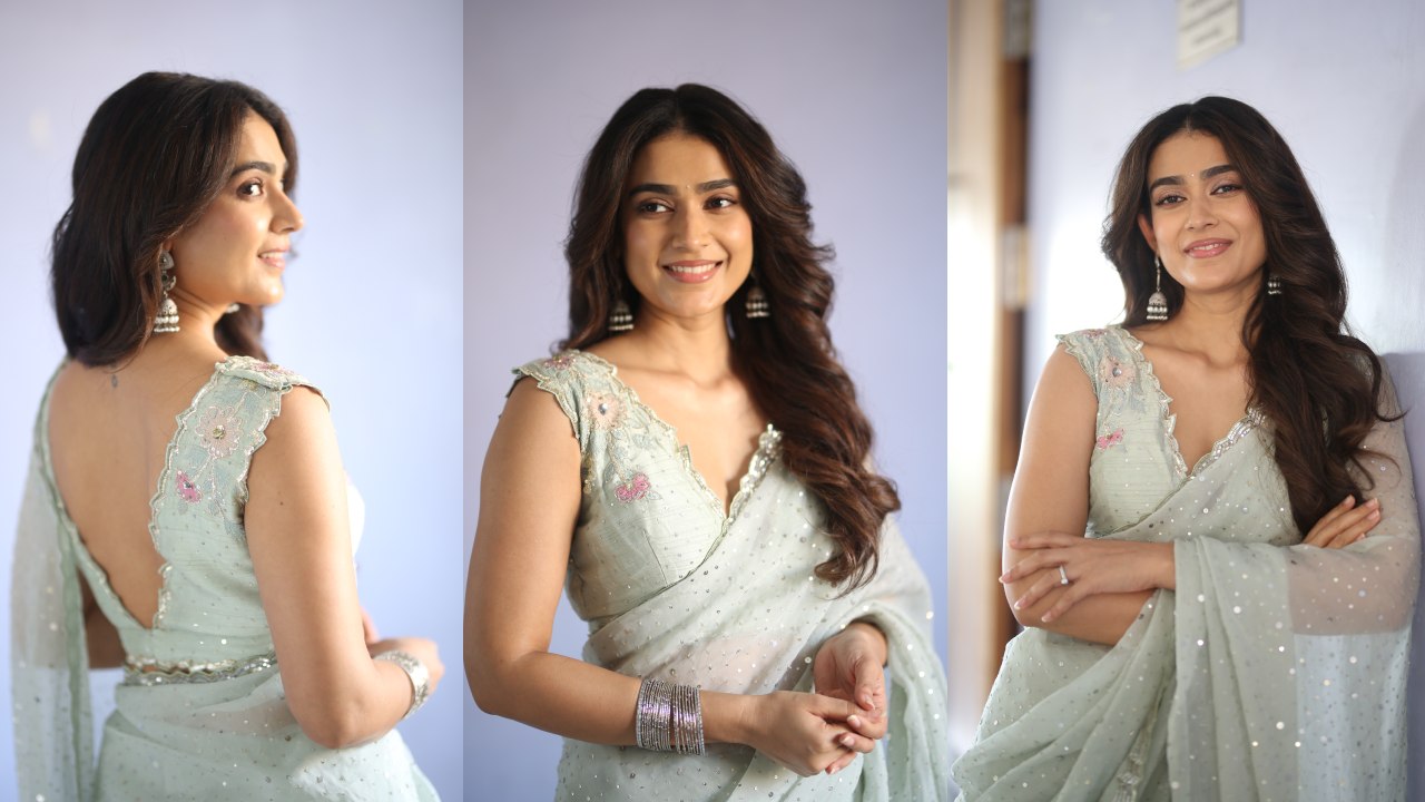 Aakanksha Singh : చీరలో ఆకాంక్ష సింగ్ అందాలు.. లేటెస్ట్ ఫోటోలు చూశారా?