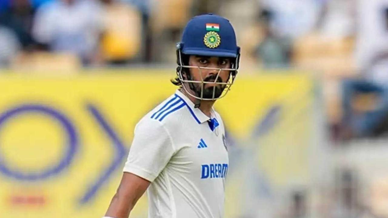 Ranji Trophy : అరెరె కోహ్లీ మాయలో పడి.. ఈ విషయాన్ని పట్టించుకోలేదే.. మరో స్టార్ ఆటగాడు విఫలం.. Ranji Trophy : అరెరె కోహ్లీ మాయలో పడి.. ఈ విషయాన్ని పట్టించుకోలేదే.. మరో స్టార్ ఆటగాడు విఫలం..