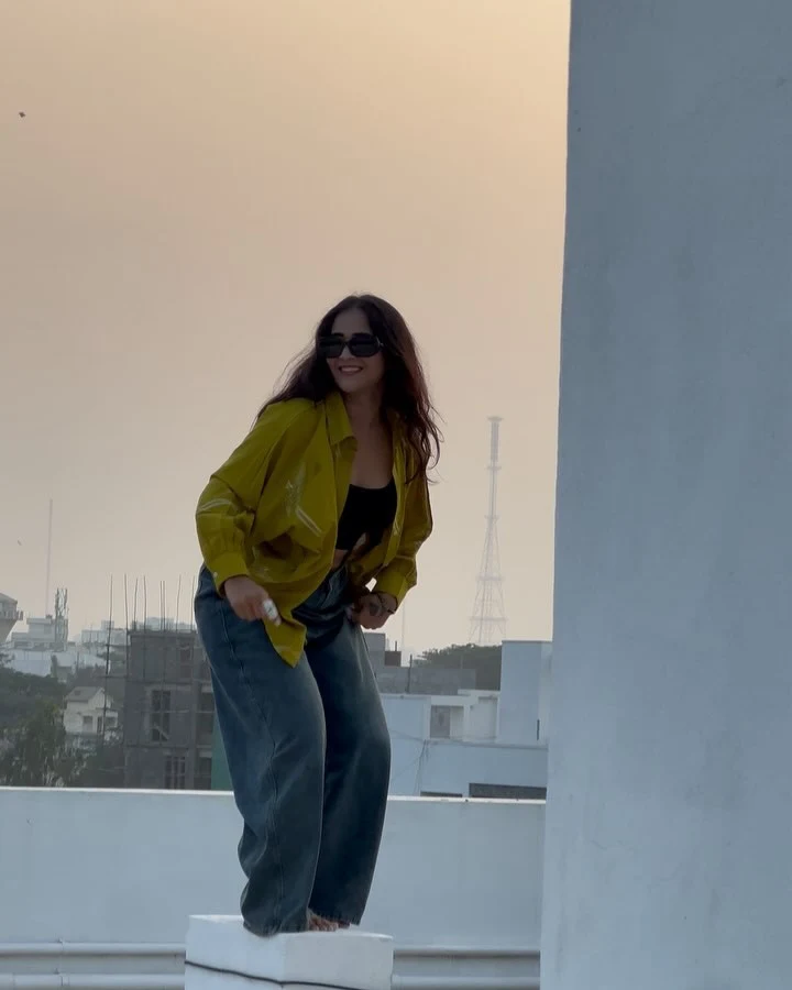 Deepthi Sunaina Enjoying Sankranthi