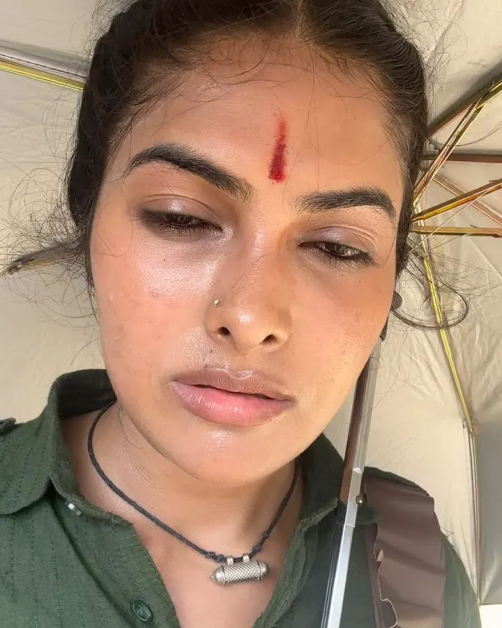 Actress Divi Shares Daaku Maharaaj Character Photos