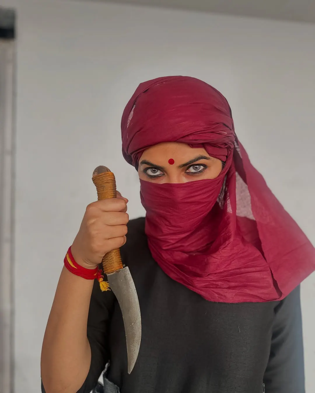 Actress Divi Shares Daaku Maharaaj Character Photos