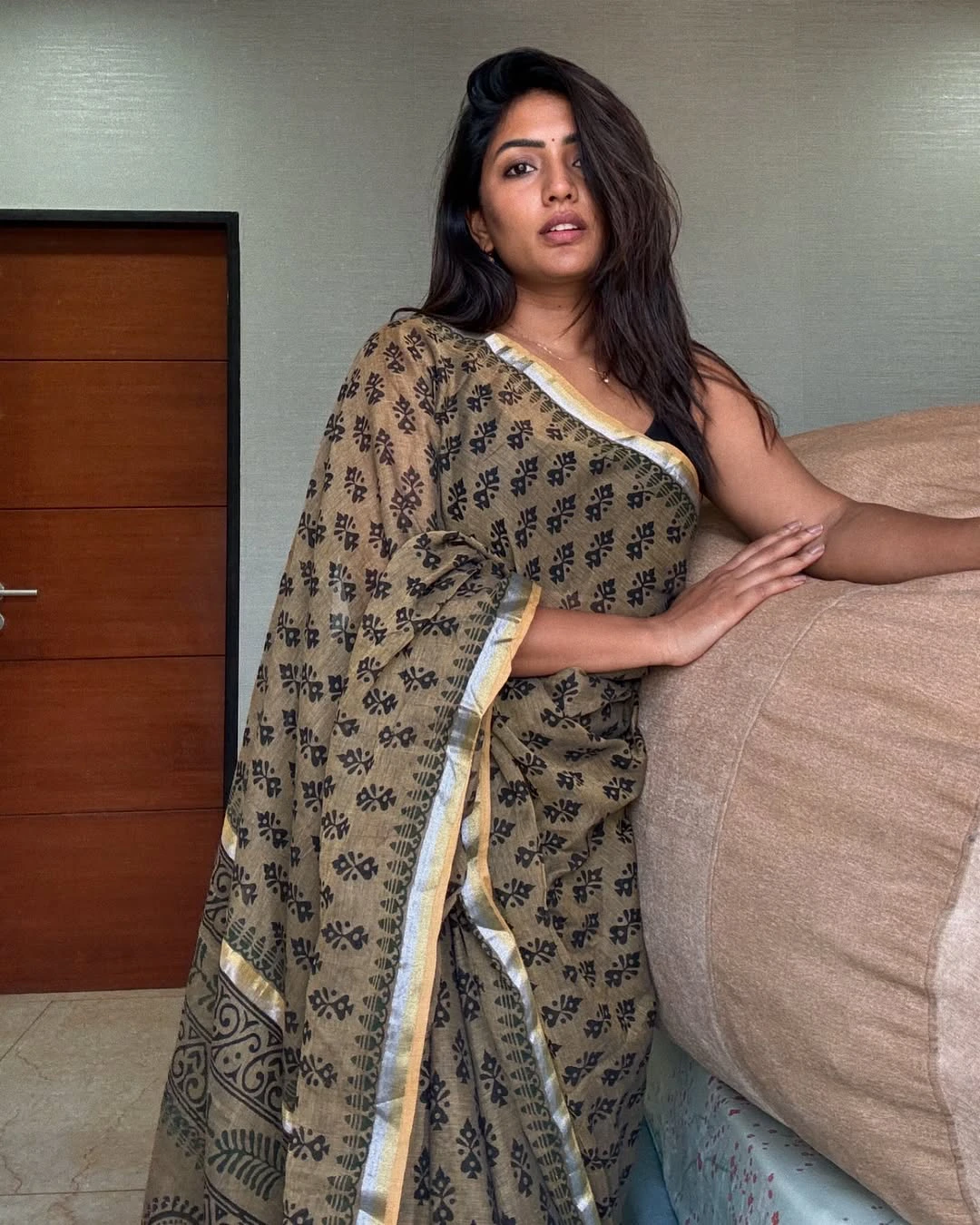 Eesha Rebba Sleeveless Stunning Looks