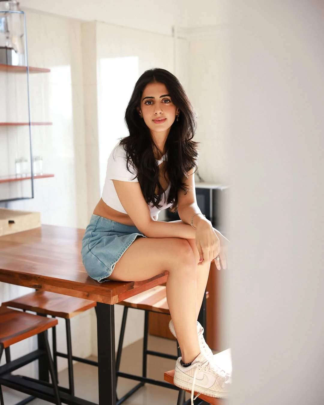 Gehna Sippy Shows her Beauty in Short Dress