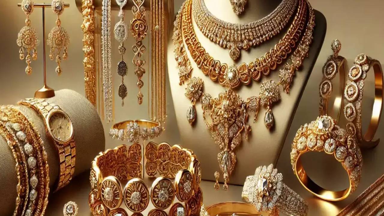 Gold Rate: కేంద్రం సంచలన నిర్ణయం.. గోల్డ్ రేట్లు భారీగా తగ్గనున్నాయ్.. Gold Rate: కేంద్రం సంచలన నిర్ణయం.. గోల్డ్ రేట్లు భారీగా తగ్గనున్నాయ్..