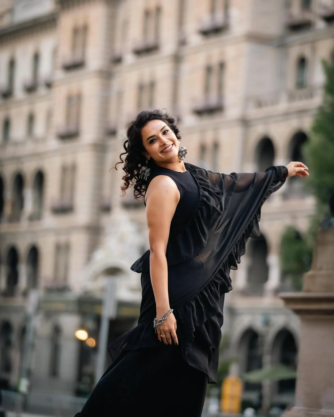 Hari Teja Photo Shoot in Black Saree from Australia
